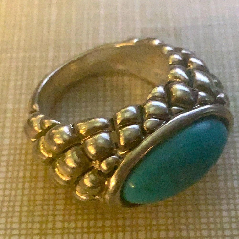 Vintage early 70’s turquoise heavy Silver Ring - Picture 4 of 11